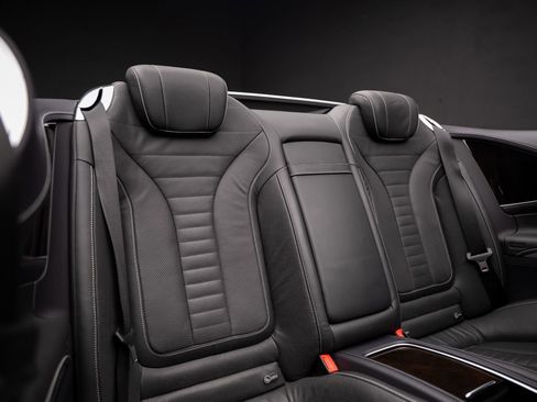 Used 2018 Mercedes-Benz S 560 Cabriolet image 68