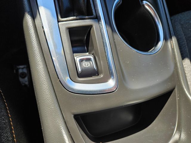 Used 2024 Chevrolet Equinox LT FWD image 34