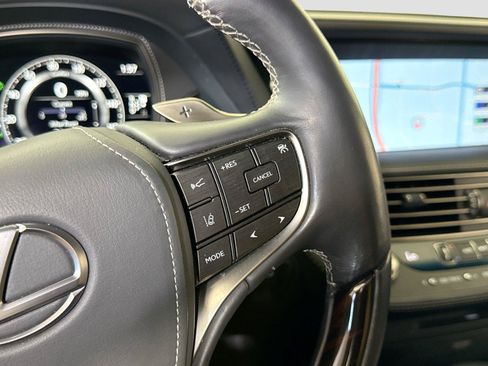 Used 2018 Lexus LS 500 AWD w/ Luxury Package image 23