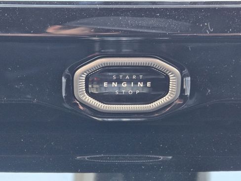 New 2026 Jeep Grand Cherokee L Limited RWD image 27