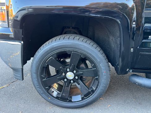 Used 2015 Chevrolet Silverado 1500 LT w/ Rally 2 Edition image 24