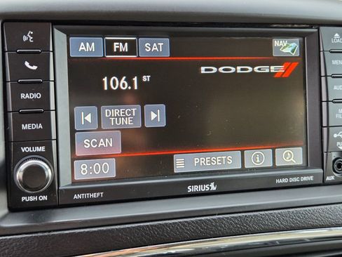 Used 2015 Dodge Grand Caravan SXT w/ UConnect Hands-Free Group image 19