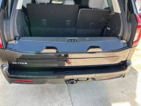 New 2025 Ford Expedition Active image 38