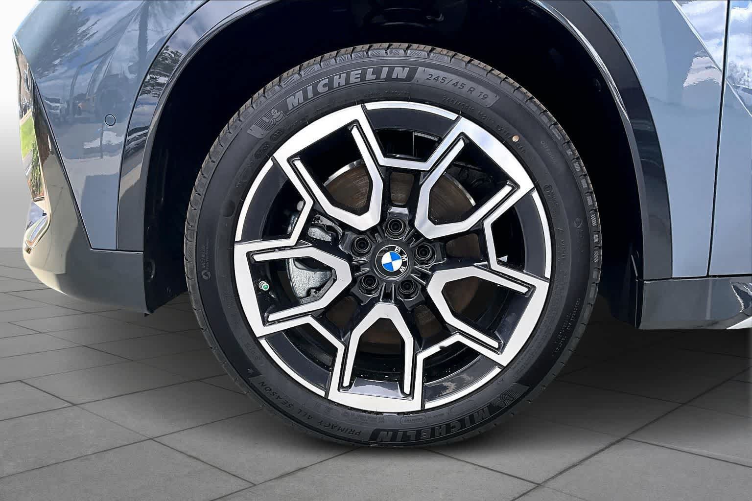 New 2026 BMW X1 xDrive28i w/ Technology Package AWD/4WD image 11