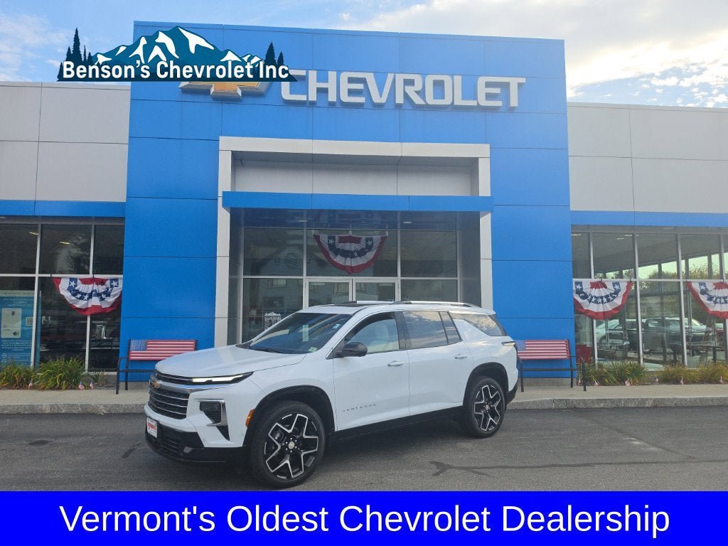 New 2026 Chevrolet Traverse High Country w/ LPO, Floor Liner Package AWD/4WD image 1