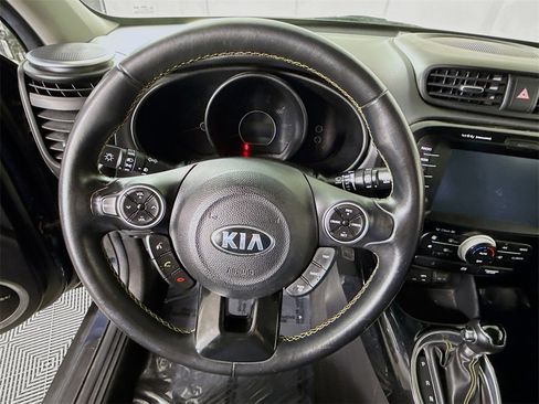 Used 2016 Kia Soul + w/ Audio Package image 19