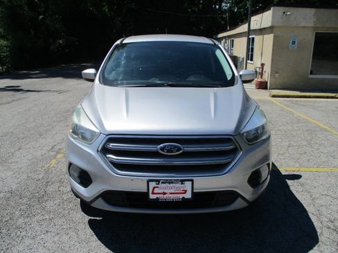Used 2017 Ford Escape SE AWD/4WD image 11