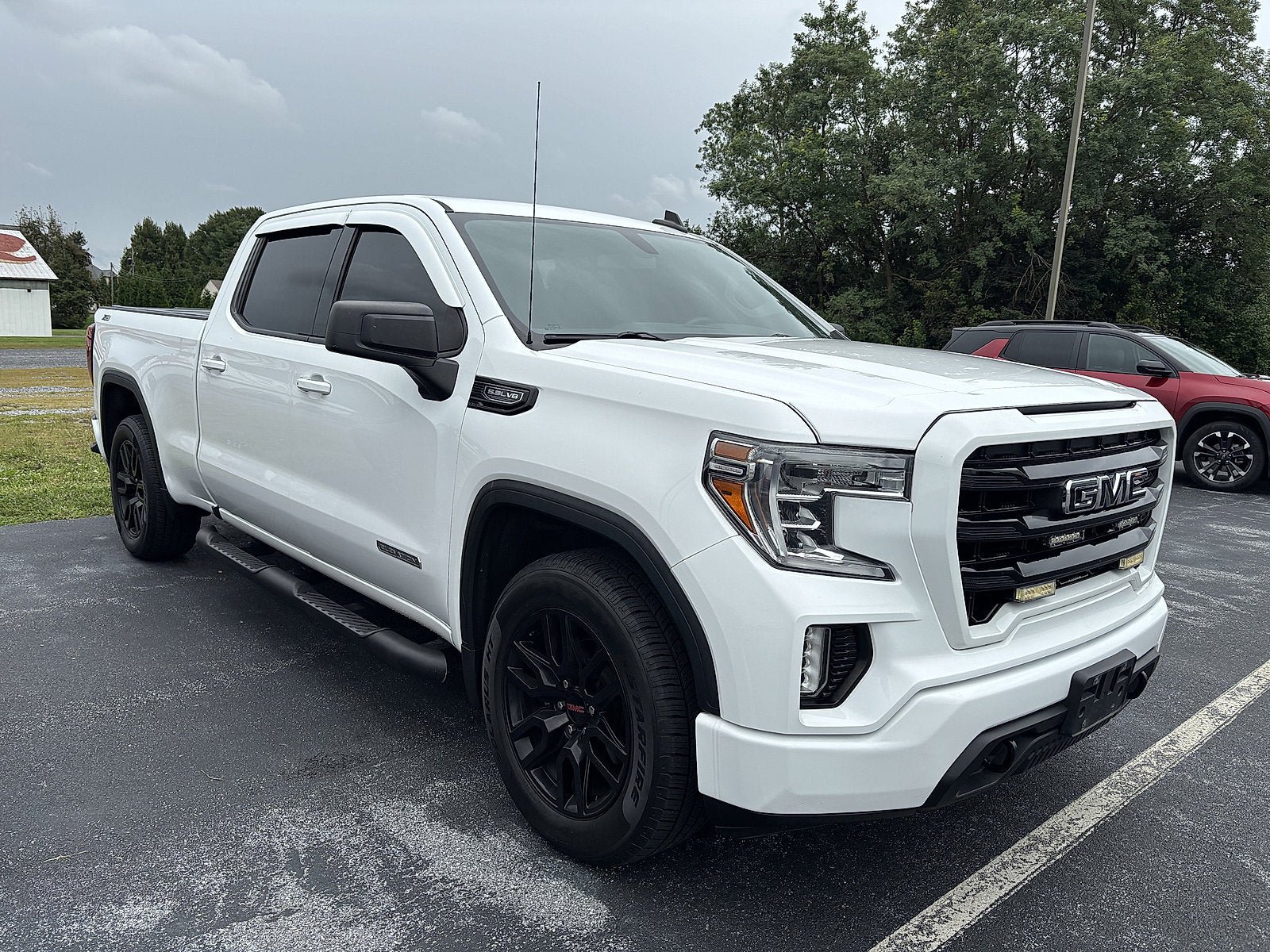 Used 2020 GMC Sierra 1500 Elevation w/ Elevation Value Package AWD/4WD image 2