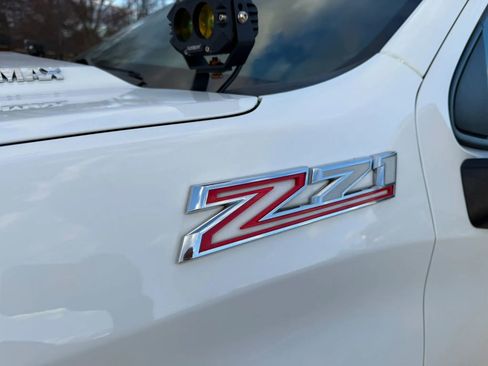 Used 2020 Chevrolet Silverado 1500 LT w/ All-Star Edition AWD/4WD image 13