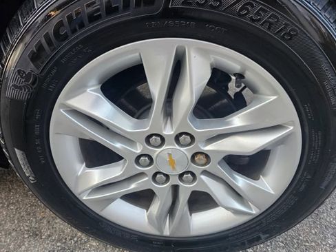 Used 2020 Chevrolet Blazer LT image 9