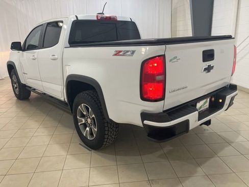 Used 2020 Chevrolet Colorado Z71 image 3