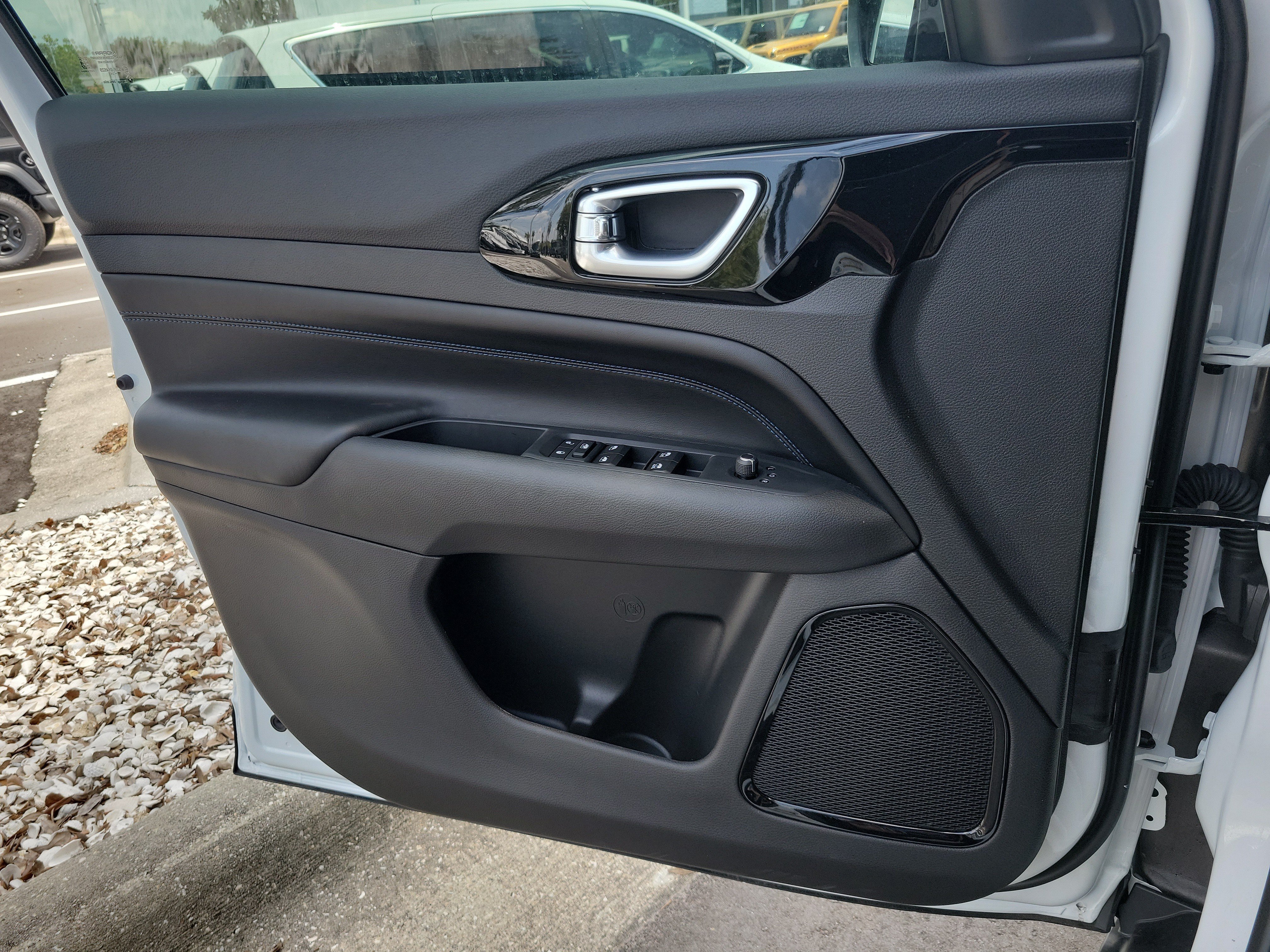 New 2026 Jeep Compass Limited AWD/4WD image 13