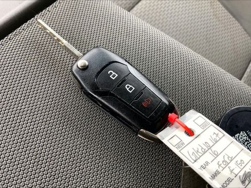 Used 2016 Ford F150 XLT w/ Equipment Group 301A Mid image 13