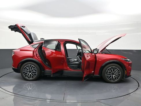 Used 2024 Ford Mustang Mach-E Premium image 28