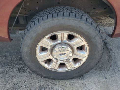 Used 2012 Ford F250 Lariat w/ Chrome Pkg AWD/4WD image 5