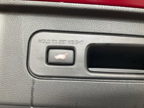 Certified 2023 Honda Pilot Elite image 16