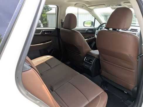 Used 2019 Subaru Outback 2.5i Touring w/ Popular Package #3A AWD/4WD image 36