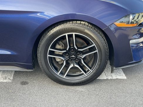 Used 2020 Ford Mustang Premium image 12