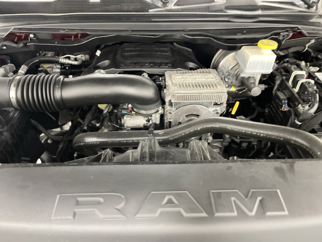 Used 2024 RAM 1500 Big Horn AWD/4WD image 37