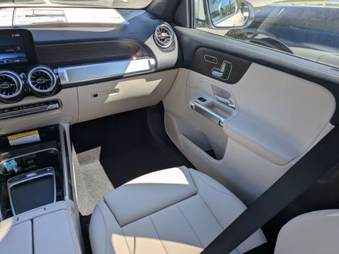 New 2026 Mercedes-Benz GLB 250 image 20
