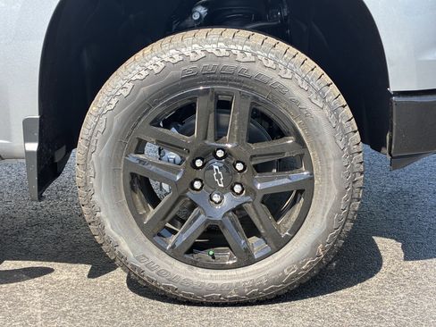 New 2026 Chevrolet Silverado 1500 LT Trail Boss w/ LT Trail Boss Premium Package AWD/4WD image 6