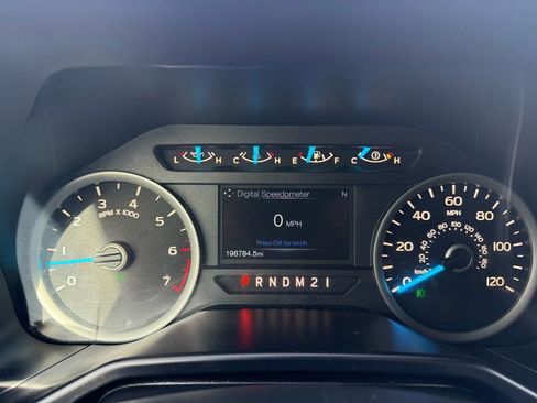 Used 2016 Ford F150 XLT w/ Equipment Group 301A Mid image 19