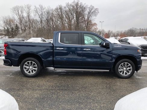 Used 2020 Chevrolet Silverado 1500 High Country w/ Technology Package image 8