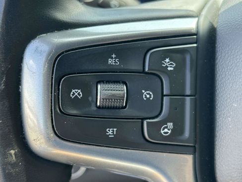 Used 2025 Chevrolet Silverado 1500 LT AWD/4WD image 20