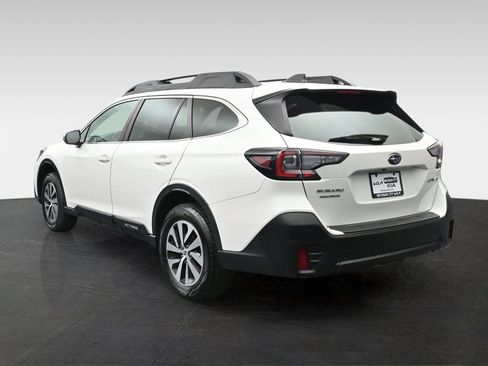 Used 2021 Subaru Outback Premium AWD/4WD image 2