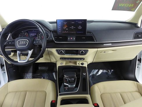 Used 2023 Audi Q5 2.0T Premium w/ Convenience Package image 25