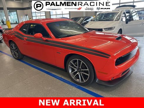 Used 2023 Dodge Challenger R/T w/ Cold Weather Group image 1