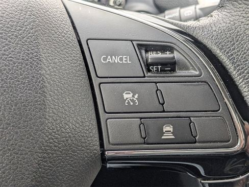 Used 2024 Mitsubishi Eclipse Cross SE image 29