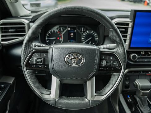 Used 2023 Toyota Tundra SR5 w/ SR5 Premium Package AWD/4WD image 31