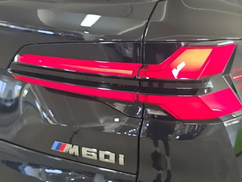 Used 2024 BMW X5 M60i image 33