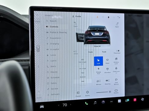 Used 2023 Tesla Model X Plaid AWD/4WD image 31