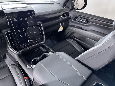New 2026 GMC Yukon Elevation w/ Elevation Premium Package image 36