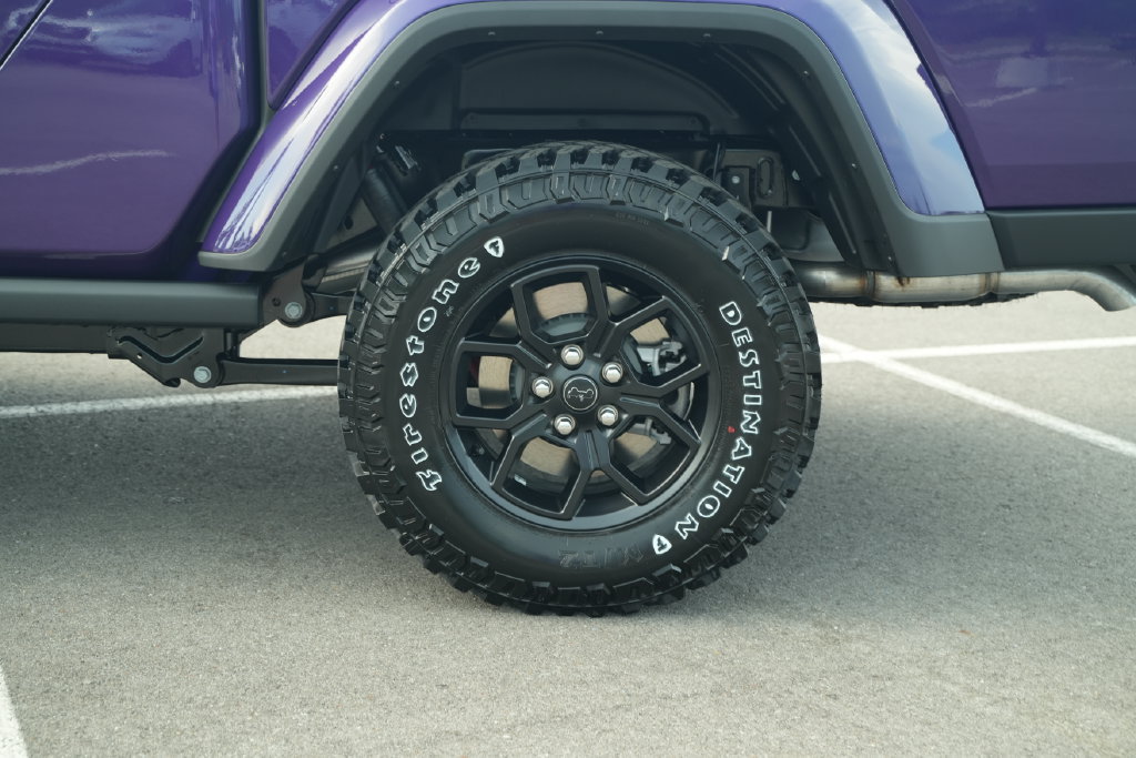New 2026 Jeep Gladiator Sport AWD/4WD image 45