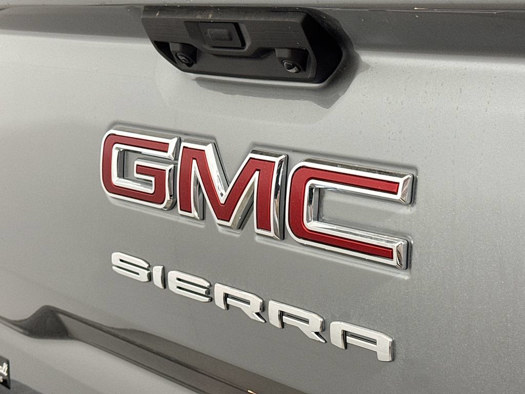New 2026 GMC Sierra 1500 SLE w/ Preferred Package RWD image 18