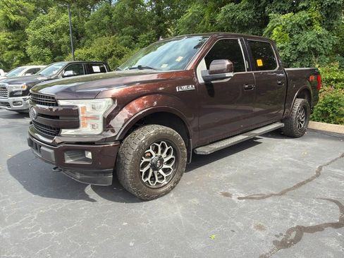 Used 2018 Ford F150 Lariat w/ Equipment Group 502A Luxury AWD/4WD image 2