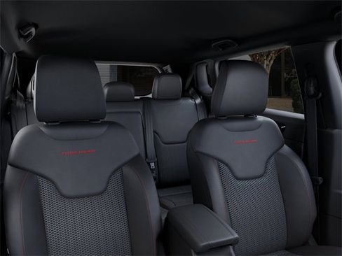 New 2026 Jeep Compass Trailhawk image 26