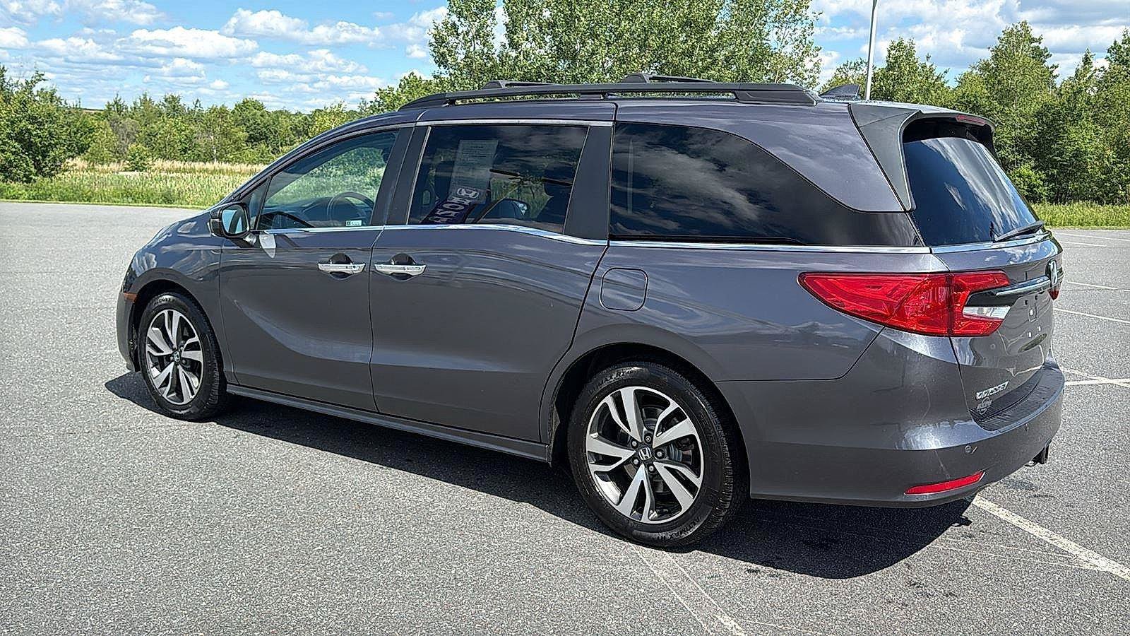 Used 2022 Honda Odyssey Touring image 10