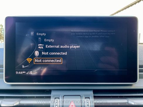 Used 2018 Audi SQ5 Prestige w/ Prestige Package image 26