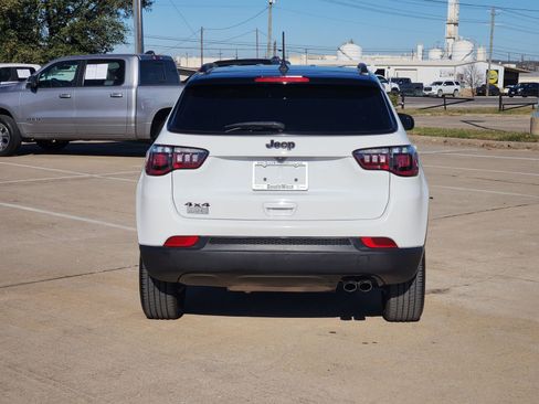 Used 2022 Jeep Compass Altitude w/ Convenience Group image 8