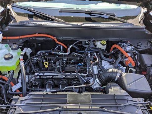 New 2026 Ford Maverick Lariat w/ Black Appearance Package AWD/4WD image 17