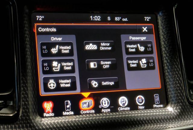Used 2018 Dodge Challenger SRT Hellcat RWD image 29