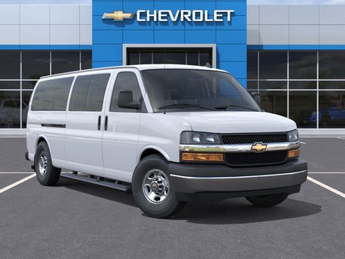 New 2025 Chevrolet Express 3500 LS w/ Chrome Appearance Package RWD image 7