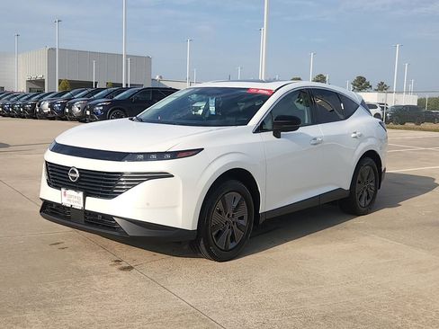 Certified 2025 Nissan Murano SL image 3