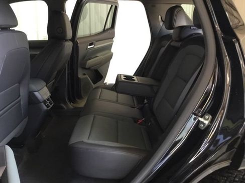 New 2027 GMC Terrain AT4 w/ Technology Package II AWD/4WD image 35