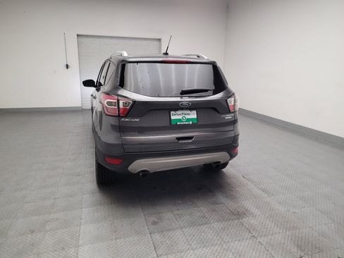 Used 2017 Ford Escape Titanium FWD image 6