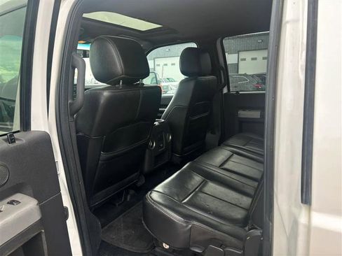 Used 2013 Ford F350 Lariat w/ Lariat Chrome Pkg image 12